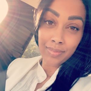 Meet your Posher, Serena